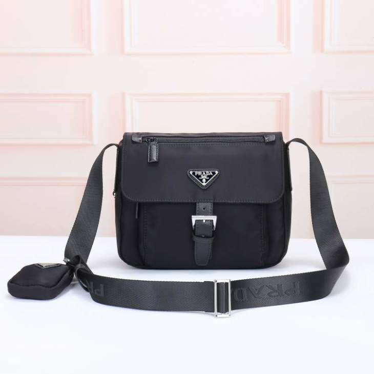 Picture of Prada Mens Bags _SKUfw167299787fw